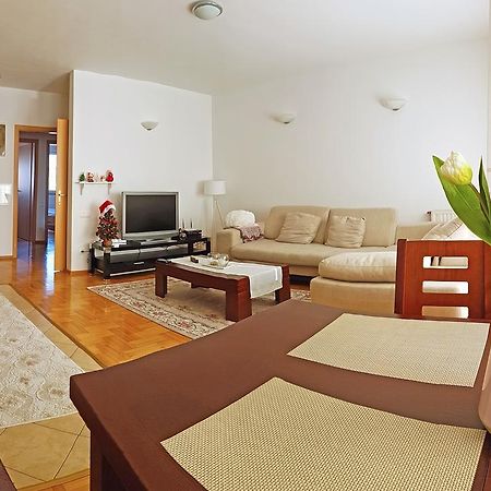 Apartment 31 Приштина Экстерьер фото